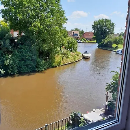 Direkt Am Kanal Apartment